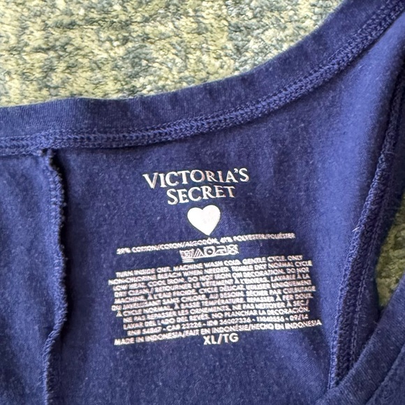 Victoria’s Secret Pajamas L - Picture 6 of 9